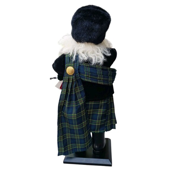 NEW St. Nicholas Square Scottish Santa Bag Piper Figure Tabletop 18" Figurine - Picture 3 of 5